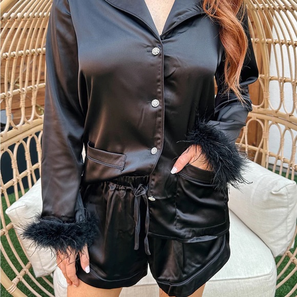 Buddy Love Prescott feather trim Pajama set in black - Picture 3 of 10